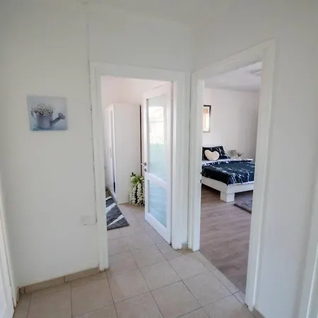 Apartman Iva Апартаменты Задар