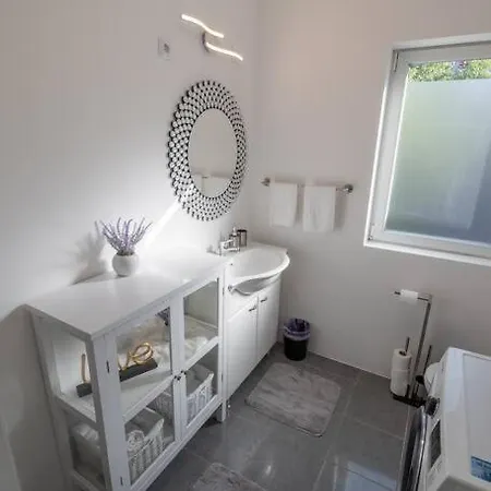 Апартаменты Apartman Iva *