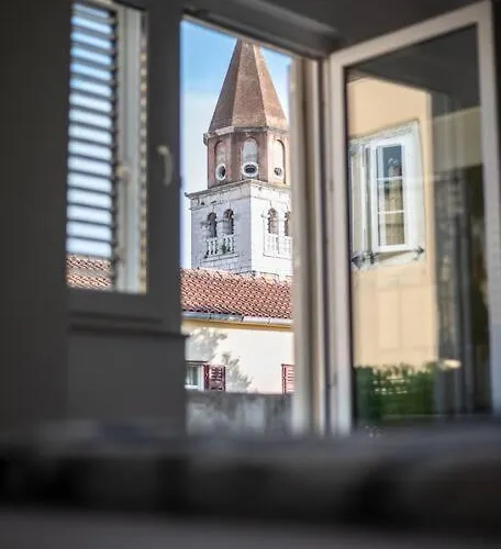 Apartman Iva زادار