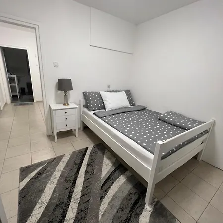 Apartman Iva Apartament *